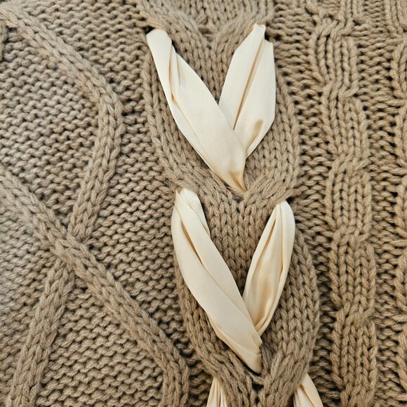 Romantic Beige Cable Knit Sweater Vest w/ Satin Bows NWT Size L - Picture 3 of 12